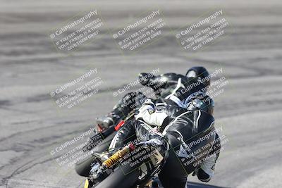 media/Dec-07-2025-CVMA (Sun) [[3e7d2de5dc]]/Race 5-Formula UL-CVMA Hooligans-American Thunder/